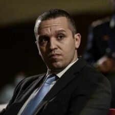 Ανοίγεται το κουτί της πανδώρας! Φέρνετε τεράστιο τσουνάμι λαϊκής οργής! Αναλάβετε τις πολιτικες ευθύνες και τα επίχειρα των αποφάσεων σας!